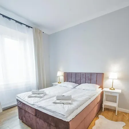 Slone & Beer Lejlighedshotel 3*