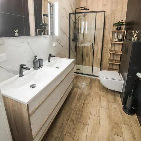 Slone & Beer 公寓式酒店 库多瓦-兹德鲁伊